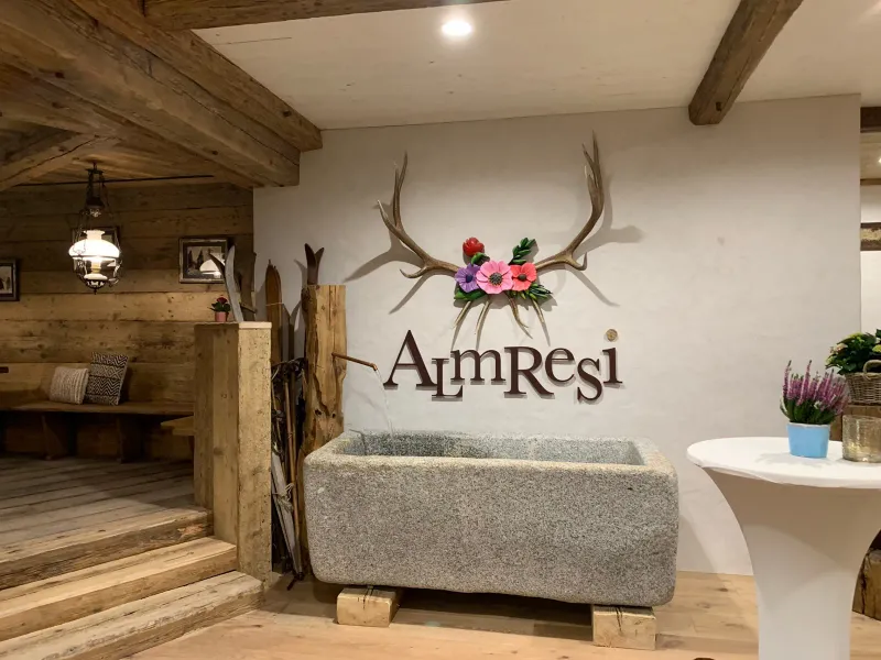 AlmResi-Restaurant