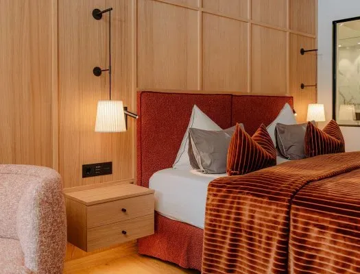 Waldhaus – Zimmer mit Kopfteil
